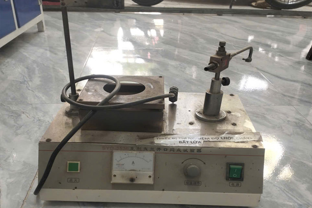 Dụng cụ đo nhiệt độ bắt lửa